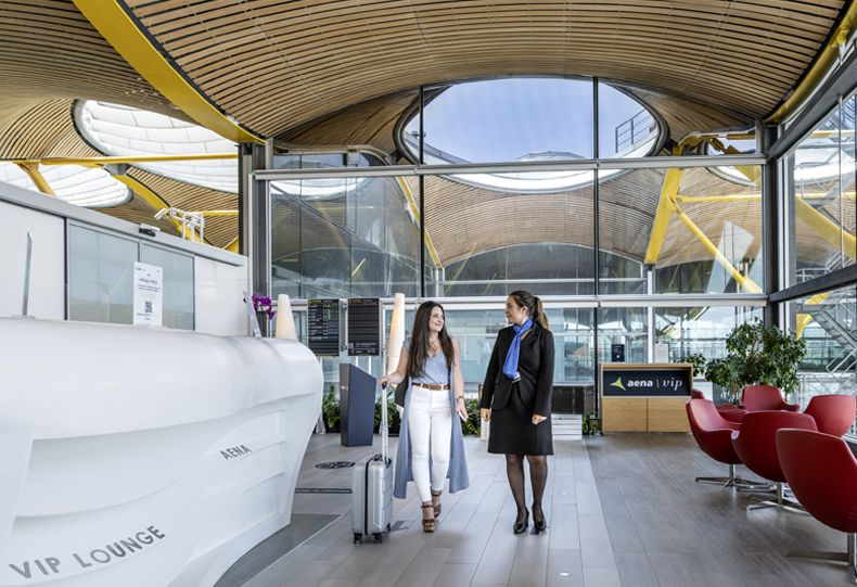 Neptuno VIP lounge T4S
