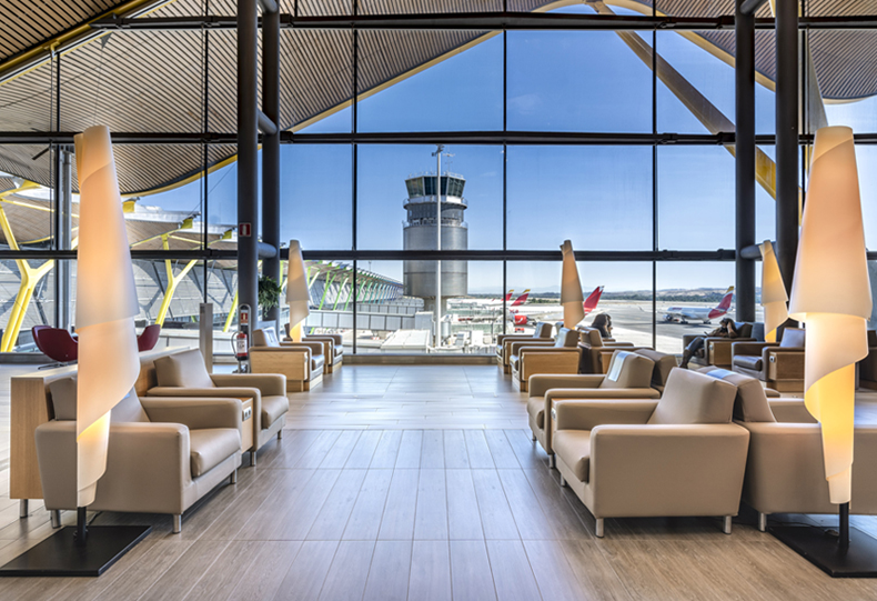 Neptuno VIP lounge T4S