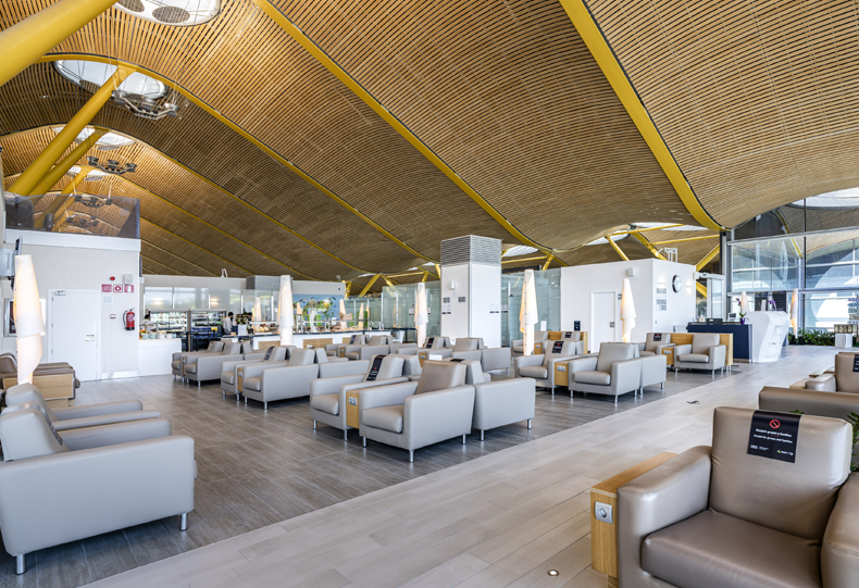 Neptuno VIP lounge T4S
