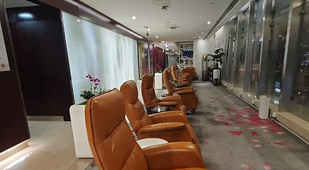 China Southern First/Business Class Lounge