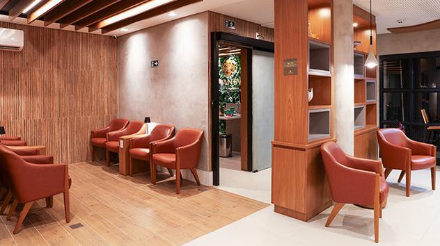 Advantage VIP Lounge