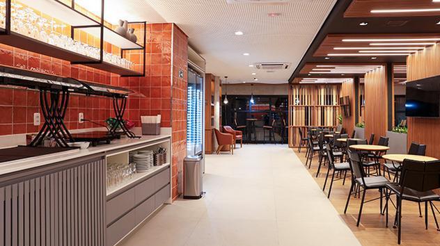 Advantage VIP Lounge