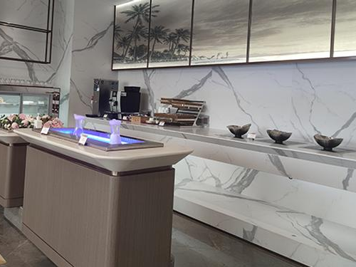 Fortune Wings Lounge