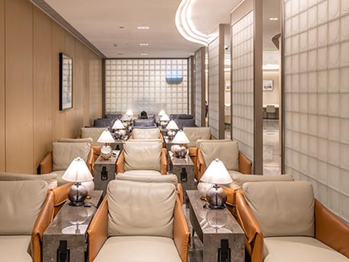 VIP Lounge 16