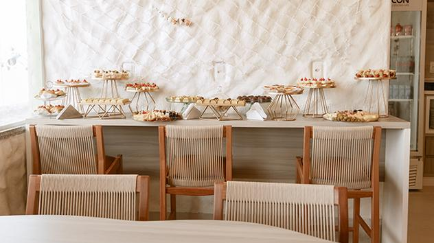 Advantage VIP Lounge