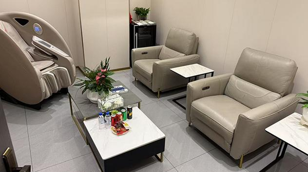China Southern First/Business Class Lounge