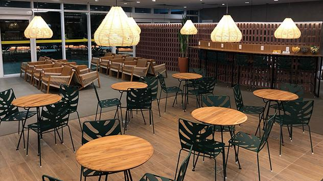 Advantage VIP Lounge