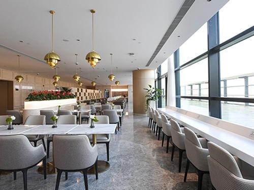 VIP Lounge 170