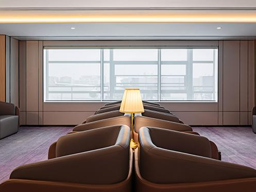 Juneyao Air V6 Lounge