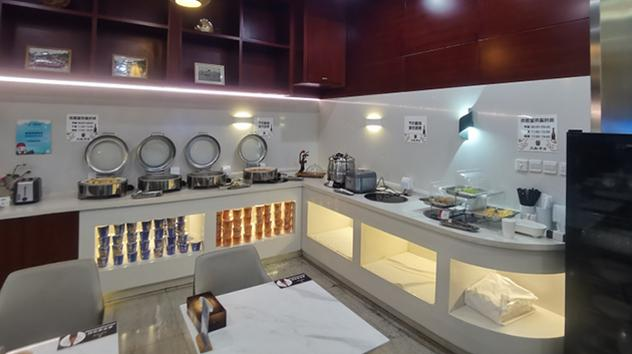 China Southern First/Business Class Lounge V1