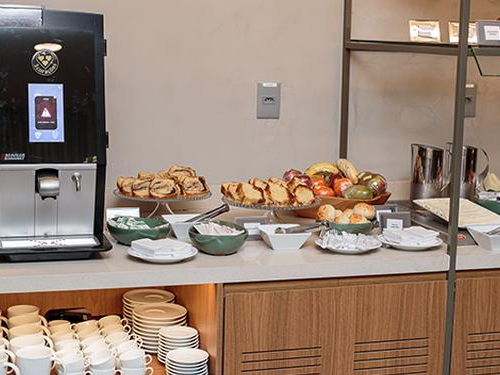 Ambaar Club Landside