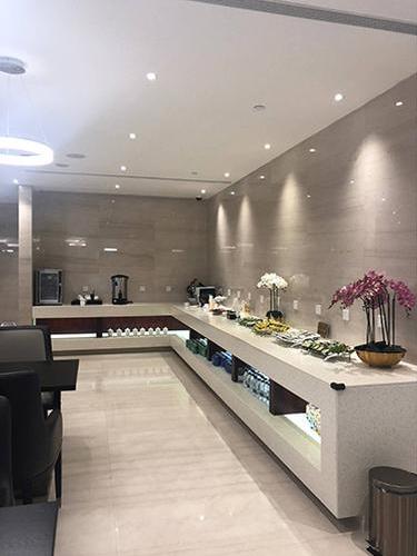 First Class Lounge 1