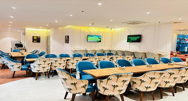Travel Club Lounge