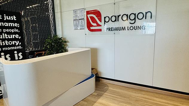 Paragon Premium Lounge